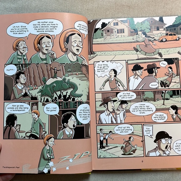 🌈2/$8  How Mira Met a Meteorite #2 in the Hereville Series - Picture 12 of 12